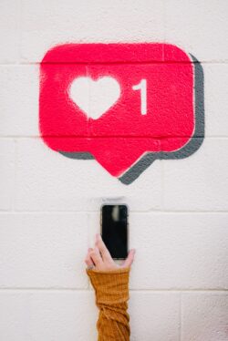 social listening - mobile, and painted comment bubble